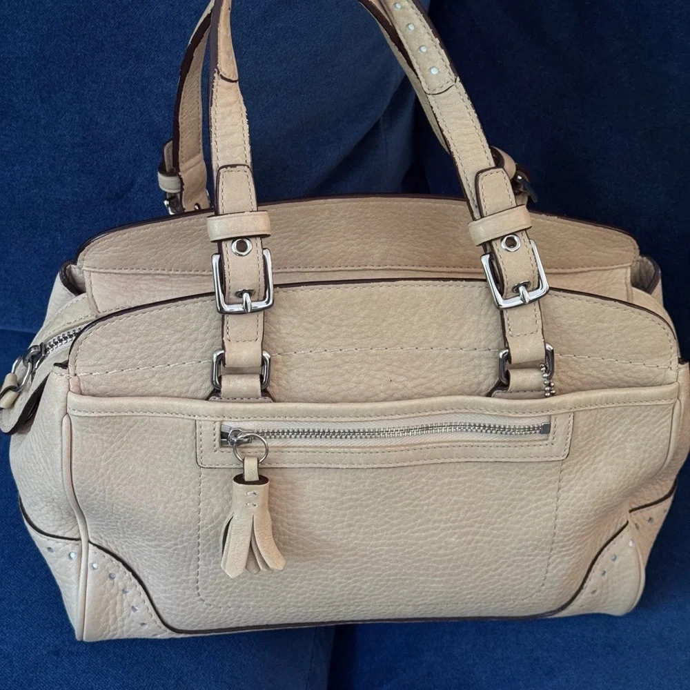 Coach Hampton Satchel Women’s Ivory/Beige Shoulder Bag‎